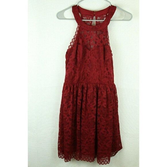 Altar'd State Juniors Dress Red Lace M - Picture 4 of 5